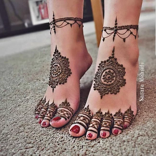 Arabic Mehndi Designs For Legs | HerZindagi